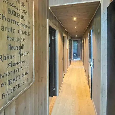In With House A Mountain View